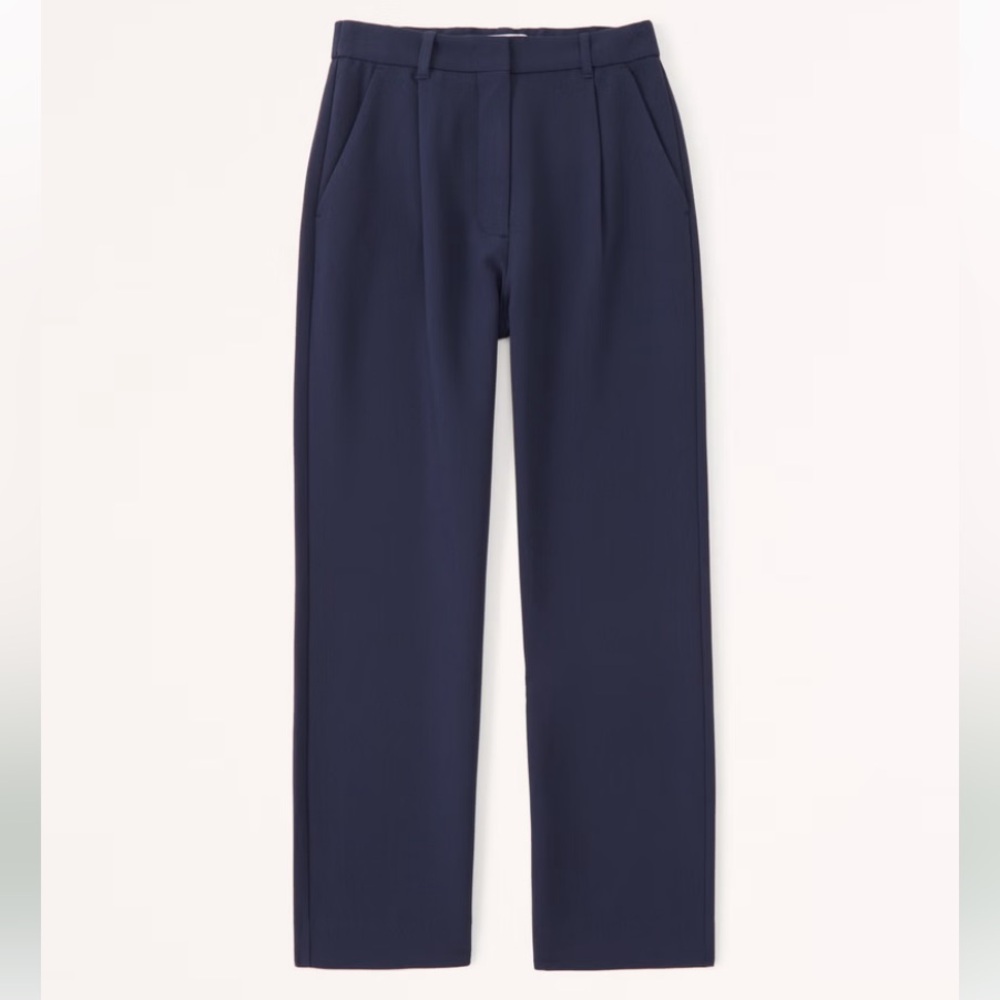 Abercrombie tailored straight pant in navy, size 31